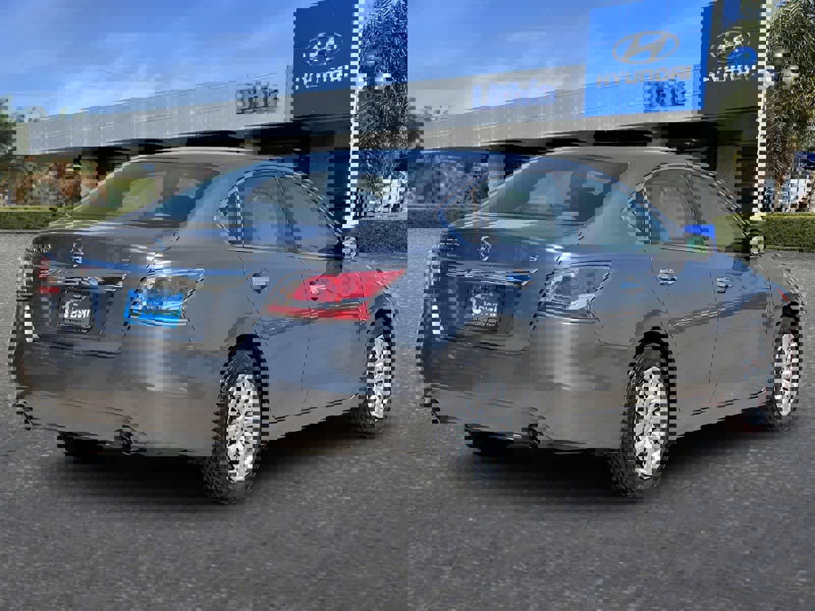 Used 2015 Nissan Altima 2.5 S video 3