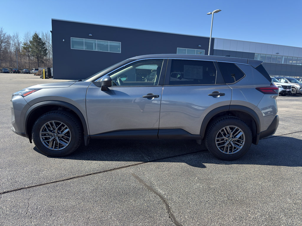 Certified 2022 Nissan Rogue S AWD/4WD image 6
