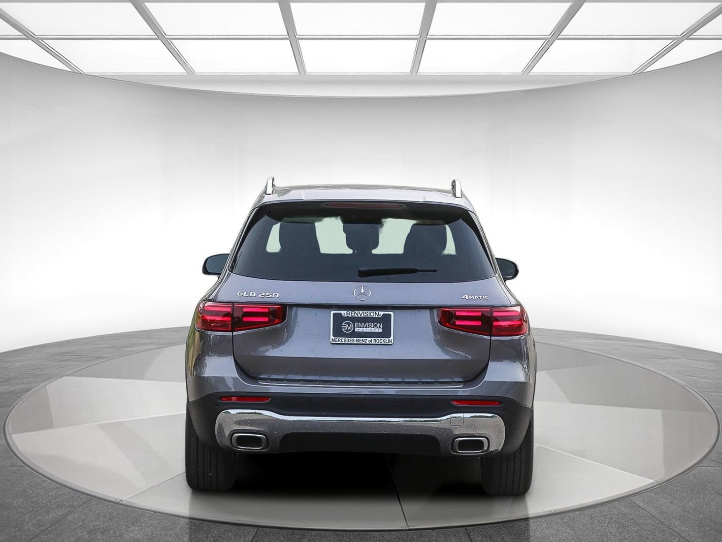 New 2026 Mercedes-Benz GLB 250 4MATIC image 3