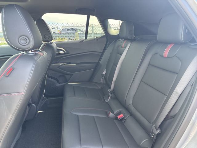 New 2026 Chevrolet Trax RS w/ Sunroof Package FWD image 20