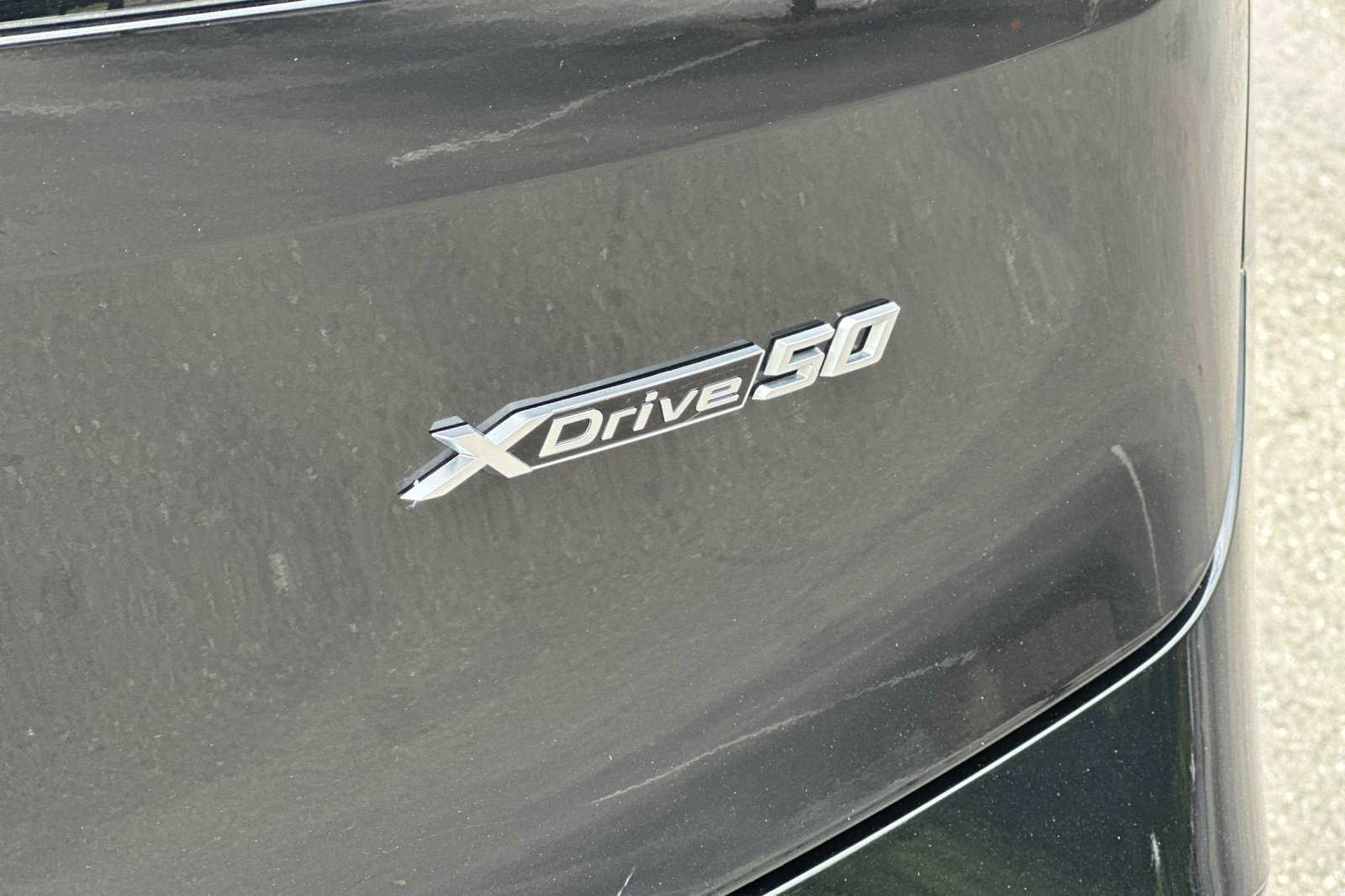 Used 2024 BMW iX xDrive50 w/ Sport Package AWD/4WD image 40