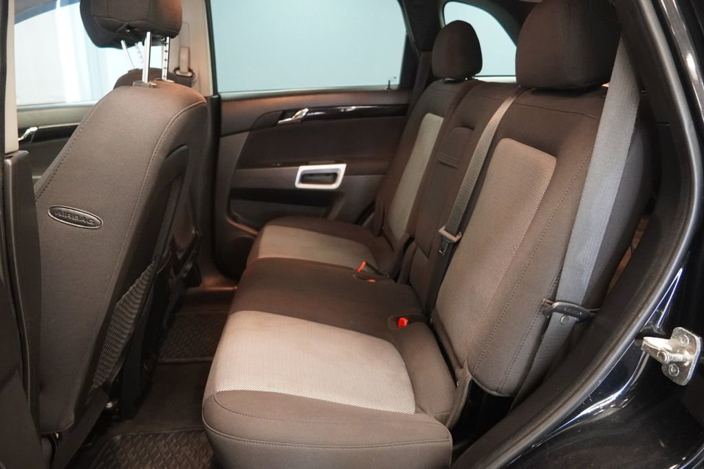 Used 2014 Chevrolet Captiva Sport LT FWD image 9