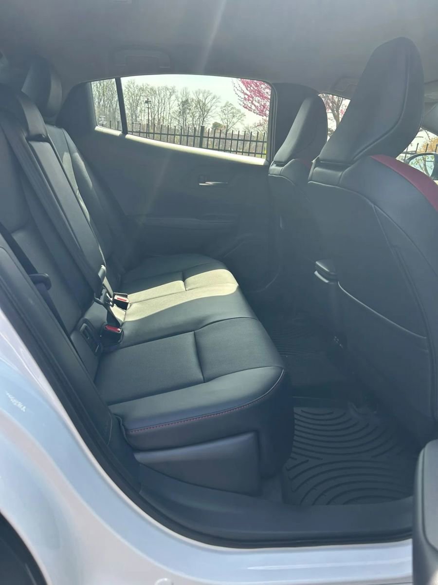 Used 2026 Toyota Prius Plug-In Hybrid FWD image 52