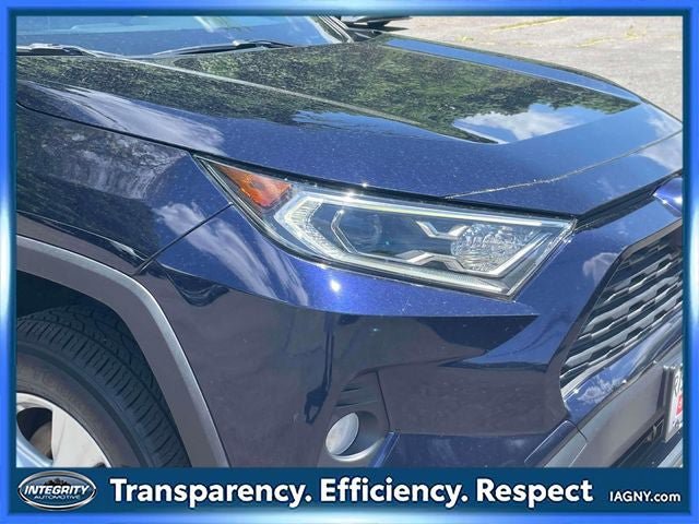 Certified 2021 Toyota RAV4 XLE w/ Convenience Package AWD/4WD image 12