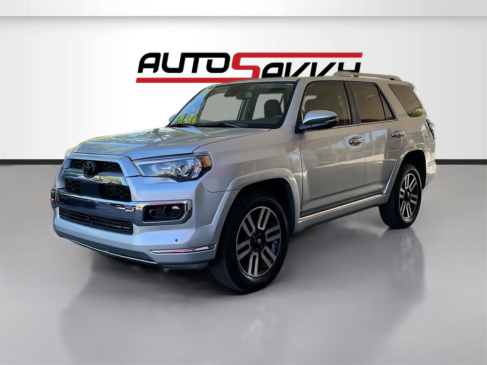 Used 2023 Toyota 4Runner Limited image 3