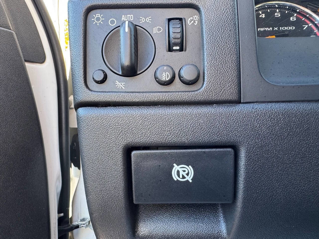 Used 2012 Chevrolet Colorado W/T image 12