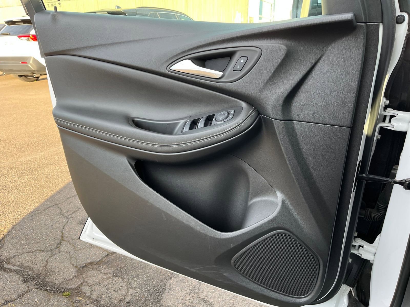 Used 2025 Buick Encore GX Preferred image 20