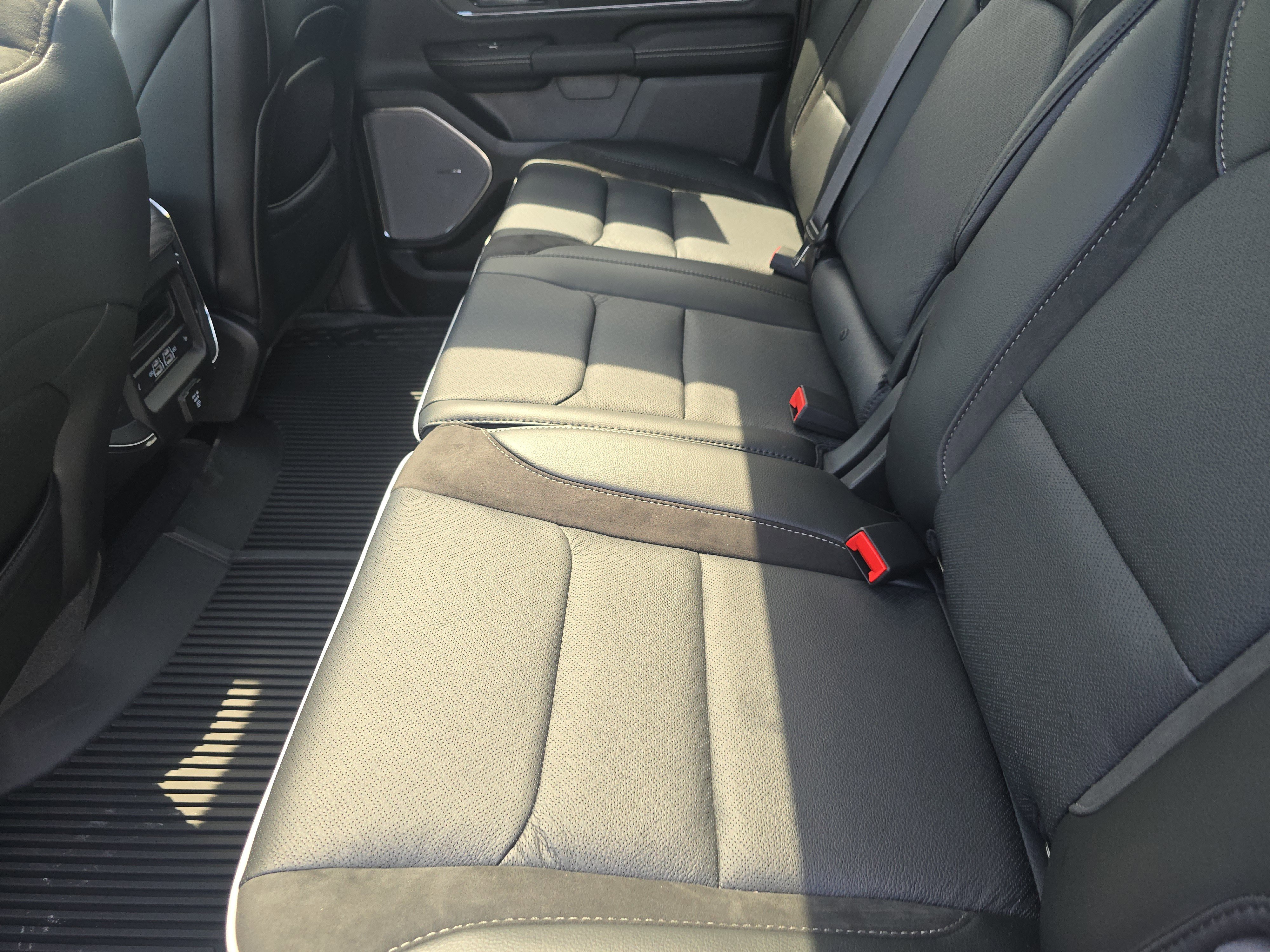 New 2026 RAM 1500 Laramie w/ Night Edition image 23