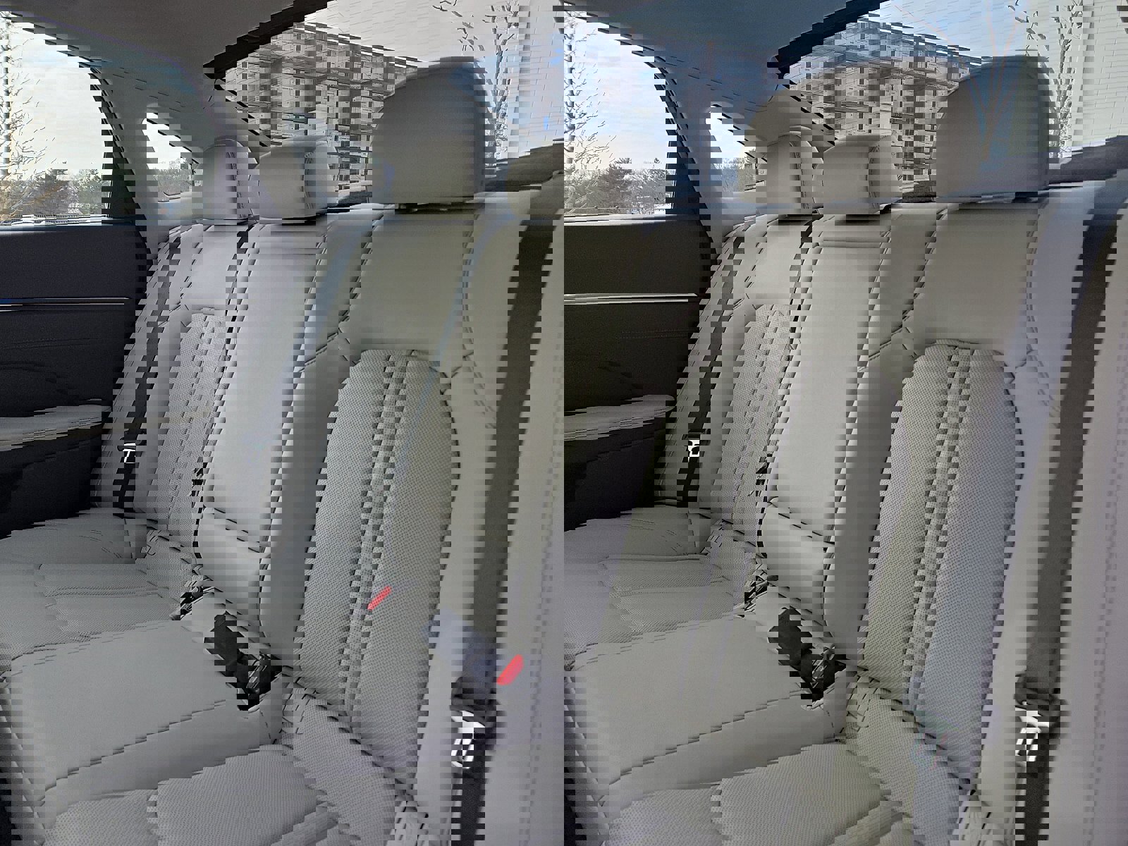 Used 2023 Hyundai Sonata Limited w/ Cargo Package image 11