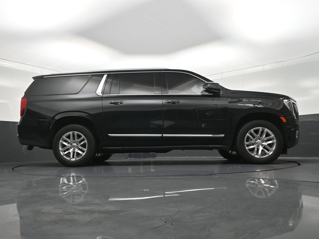 Used 2024 GMC Yukon XL SLT w/ SLT Premium Package RWD image 29