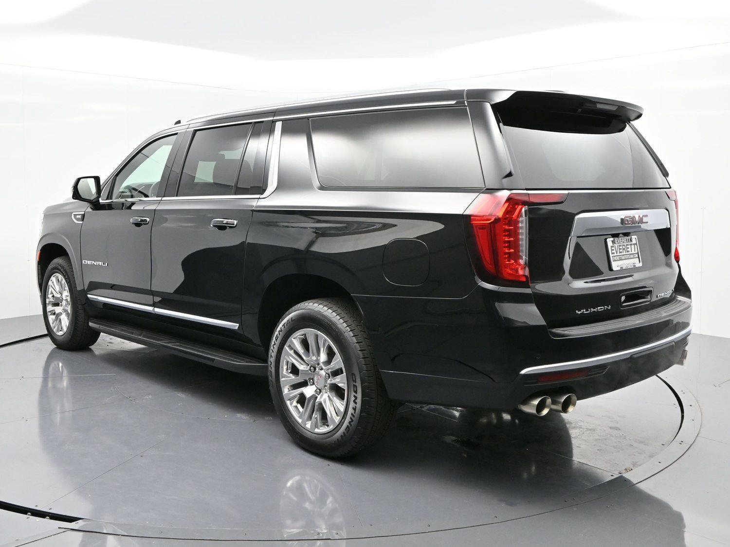 Used 2024 GMC Yukon XL Denali w/ Max Trailering Package image 5