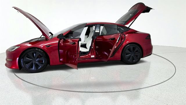 Used 2024 Tesla Model S Plaid AWD/4WD image 14