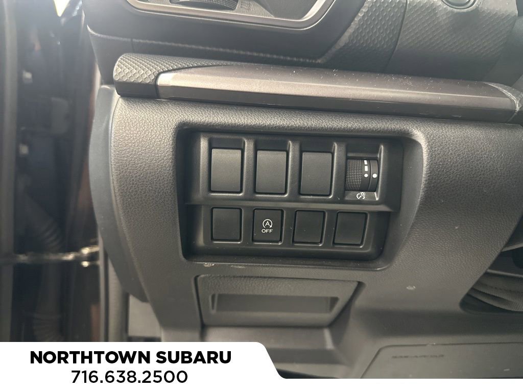 Used 2020 Subaru Forester Premium AWD/4WD image 17