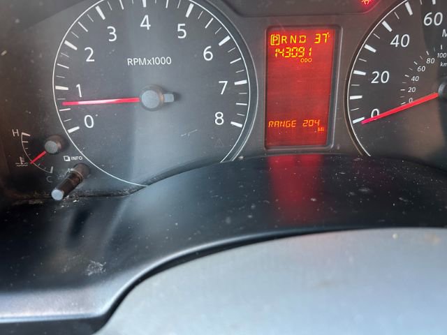 Used 2013 Nissan NV 3500 SV w/ Technology Pkg image 35