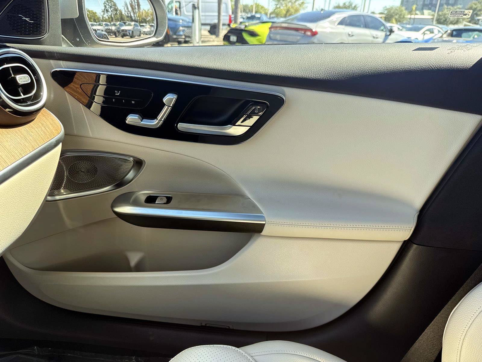 Used 2023 Mercedes-Benz C 300 Sedan image 22