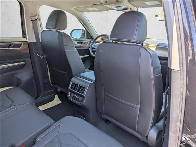 New 2026 Volkswagen Atlas SE FWD image 28