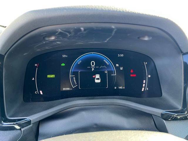 Used 2025 Toyota Camry LE image 14