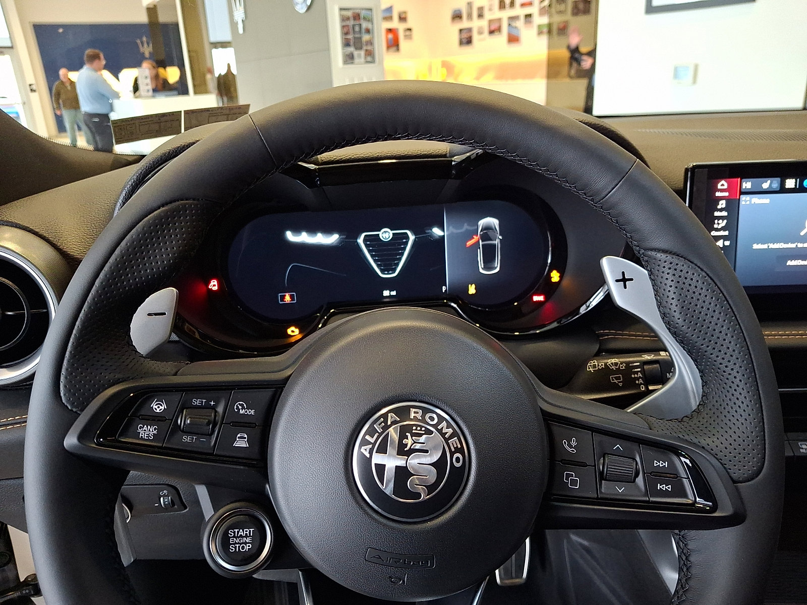 New 2026 Alfa Romeo Tonale Veloce w/ Quick Order Package 23H Volce image 9