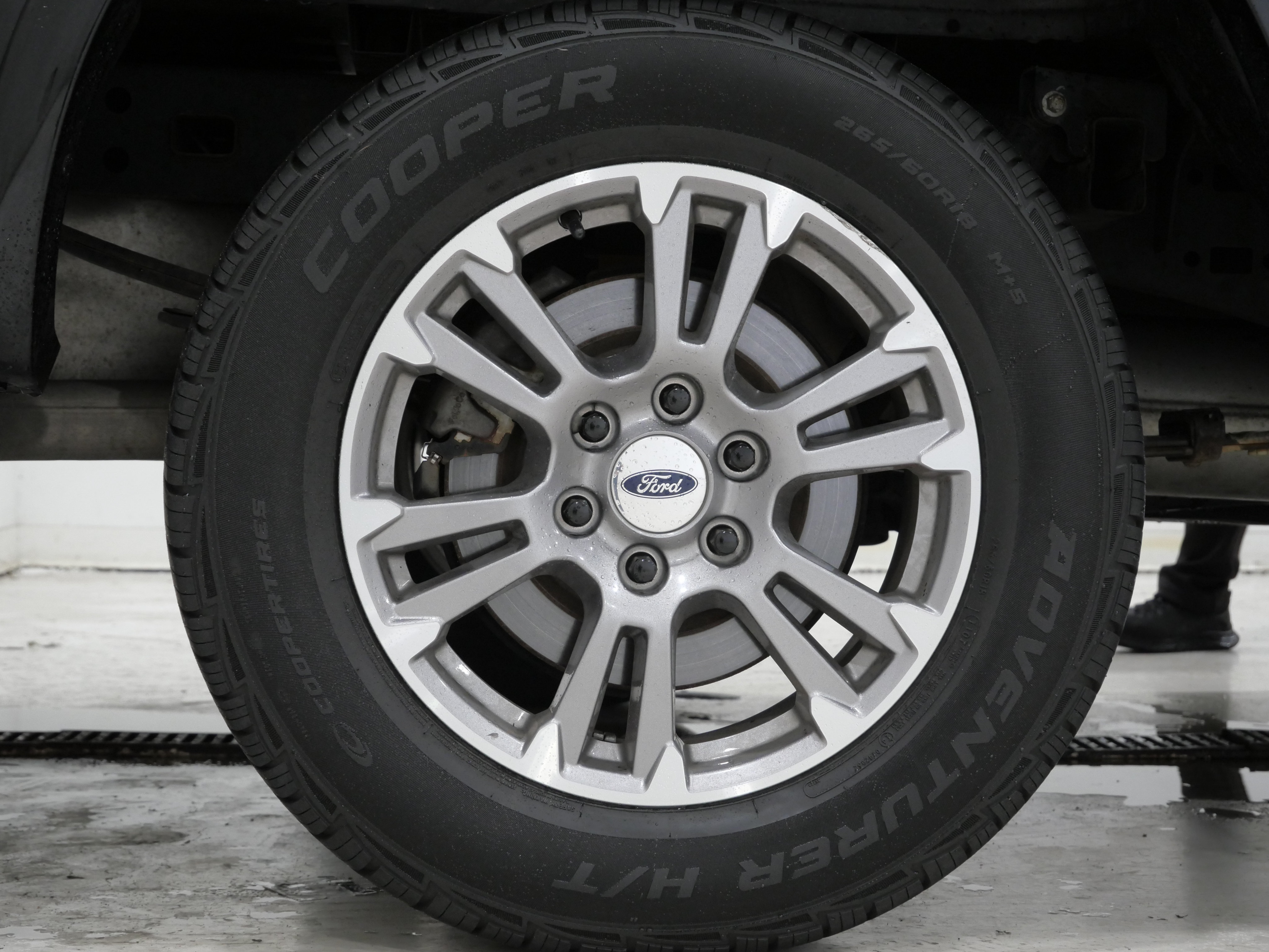 Used 2019 Ford F150 Lariat RWD image 8