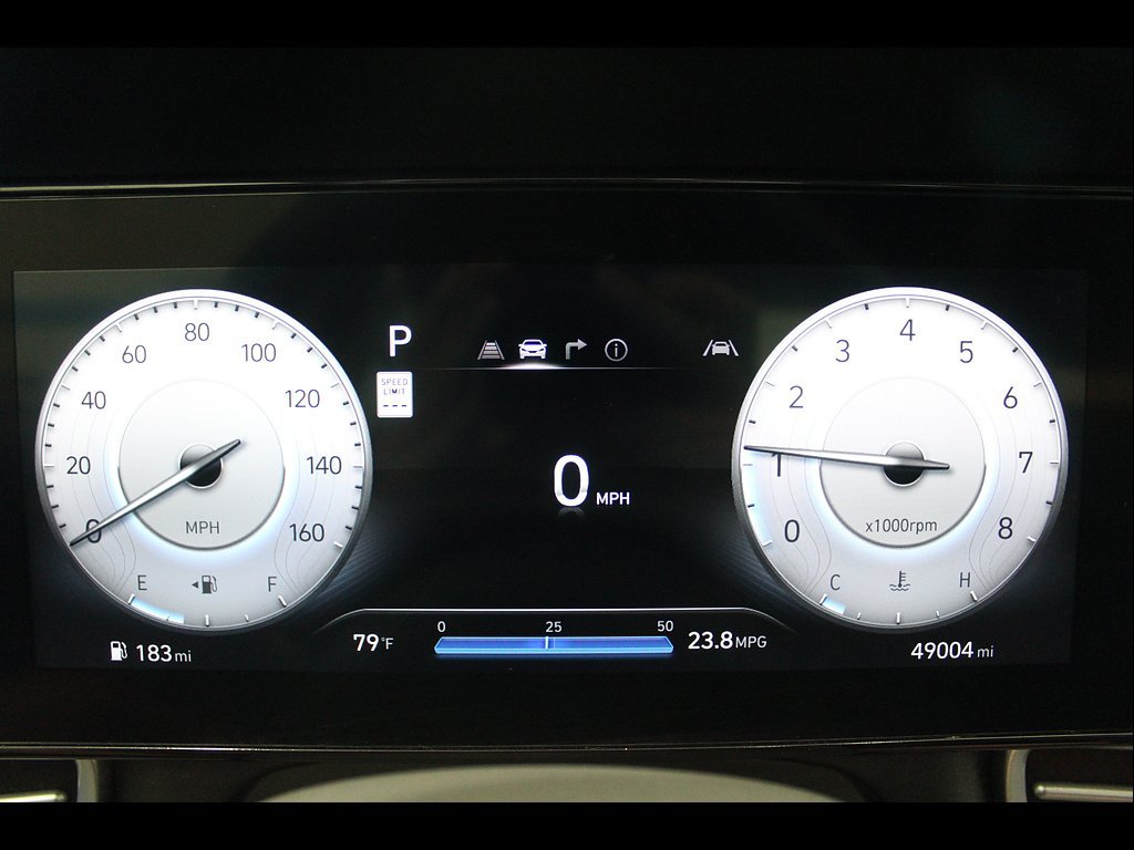 Used 2025 Hyundai Elantra SEL FWD image 30