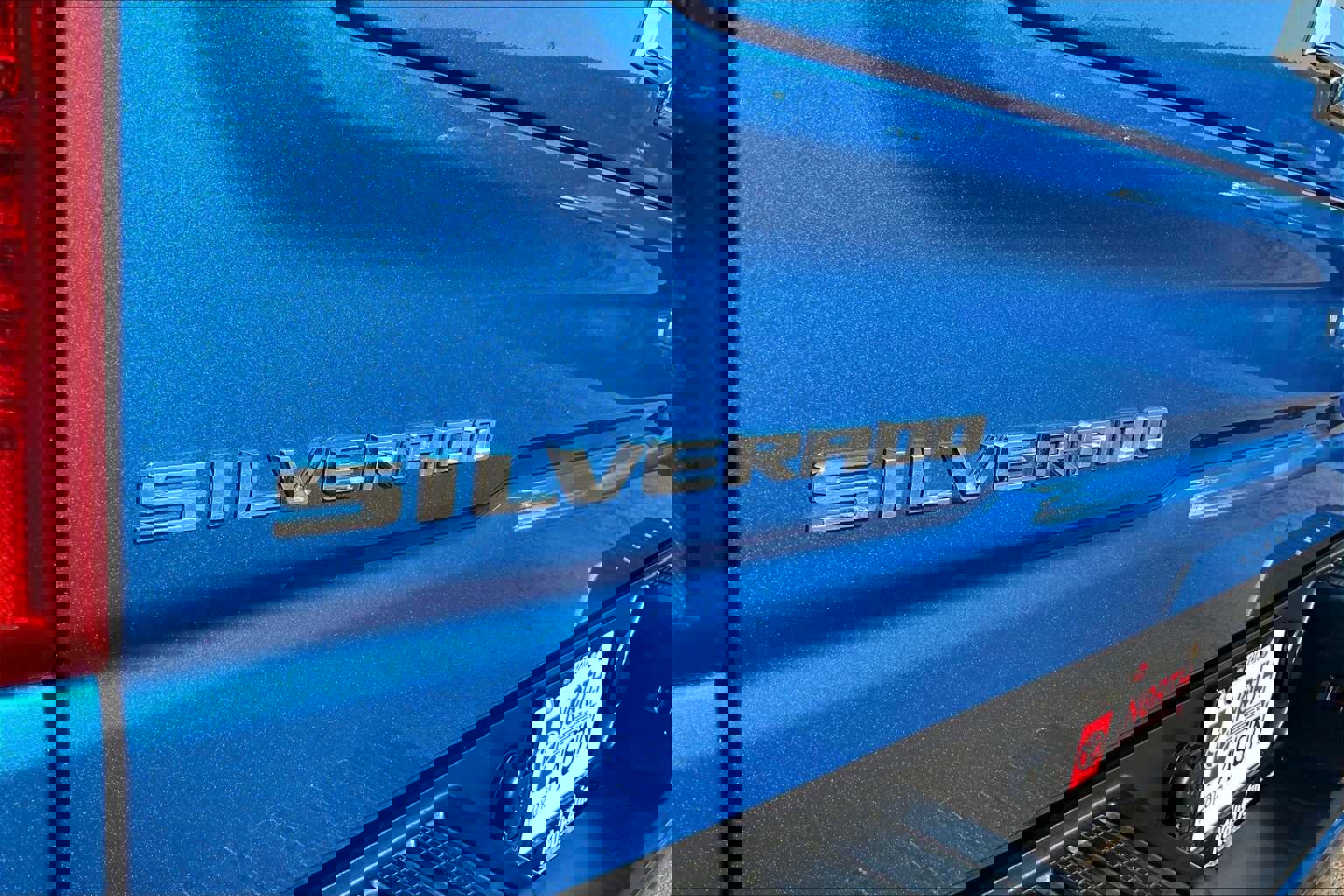 Used 2023 Chevrolet Silverado 1500 Custom image 45