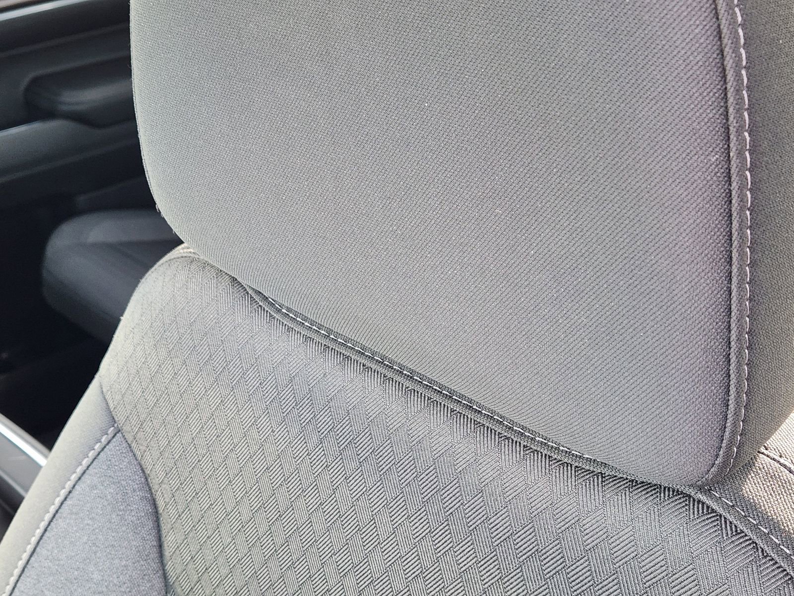 Used 2022 Chevrolet Silverado 1500 LT Trail Boss w/ Protection Package image 18