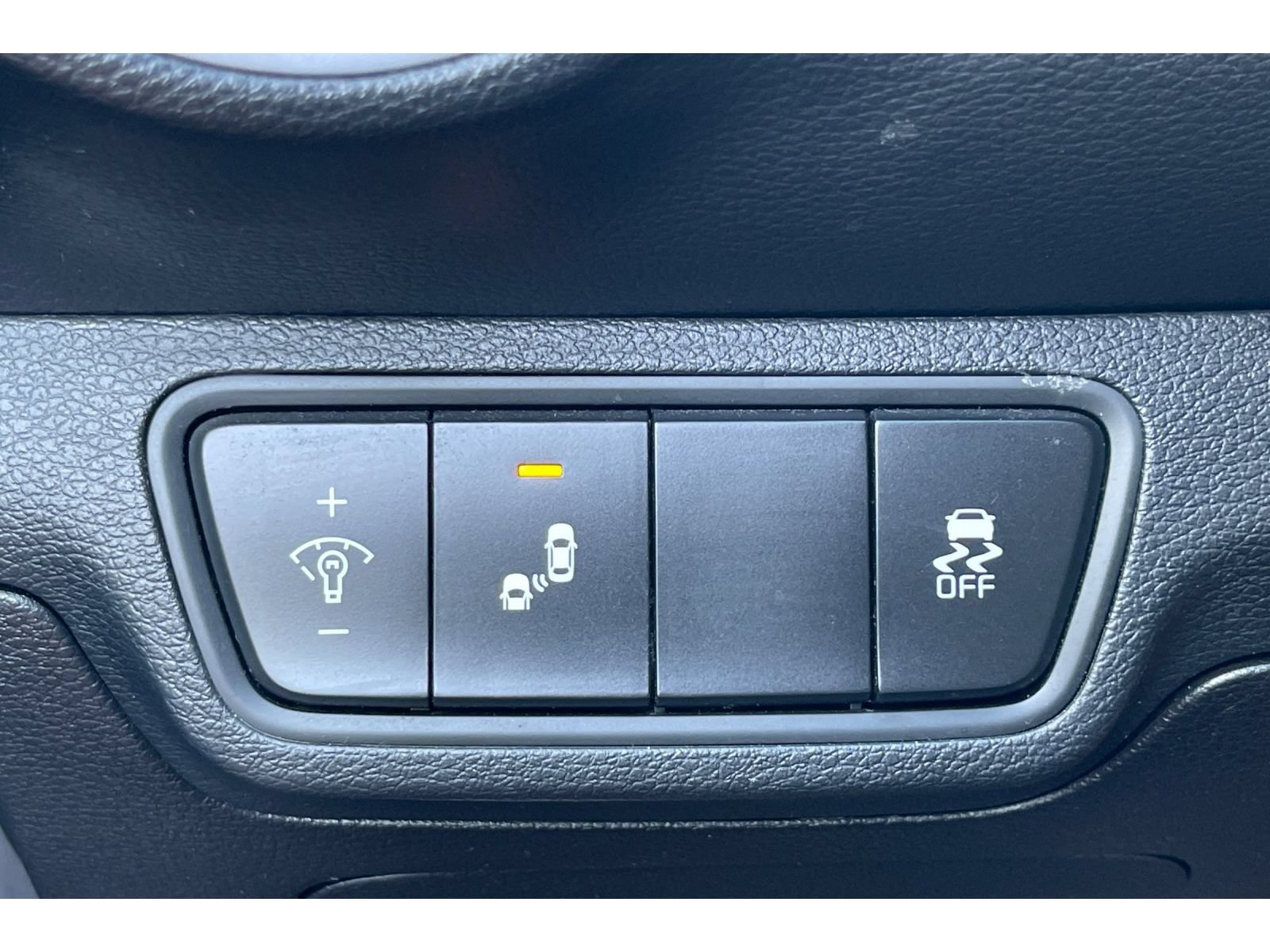 Used 2023 Kia Forte GT-Line FWD image 37