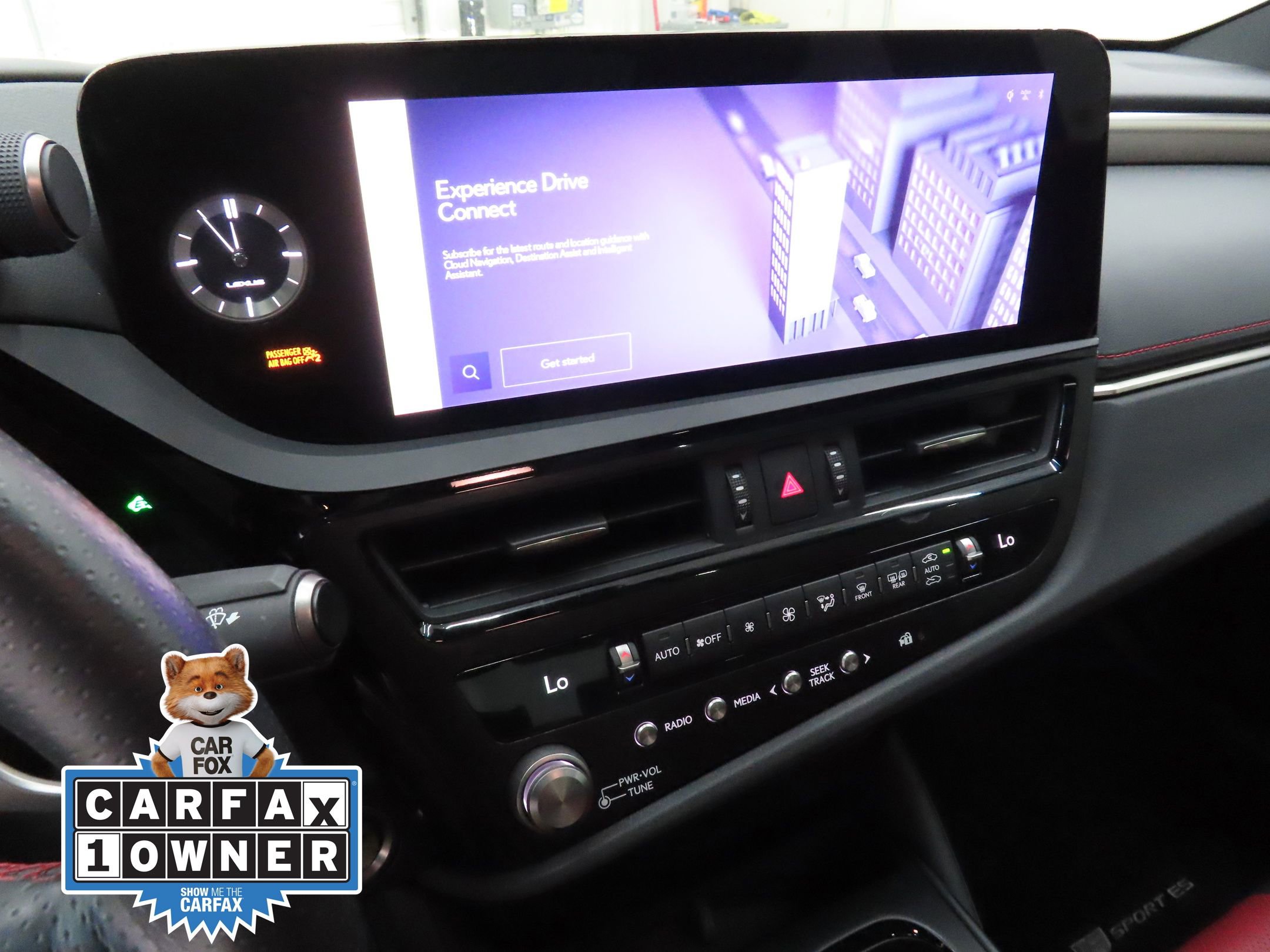 Used 2024 Lexus ES 300h F Sport w/ Accessory Package (Z2) image 16