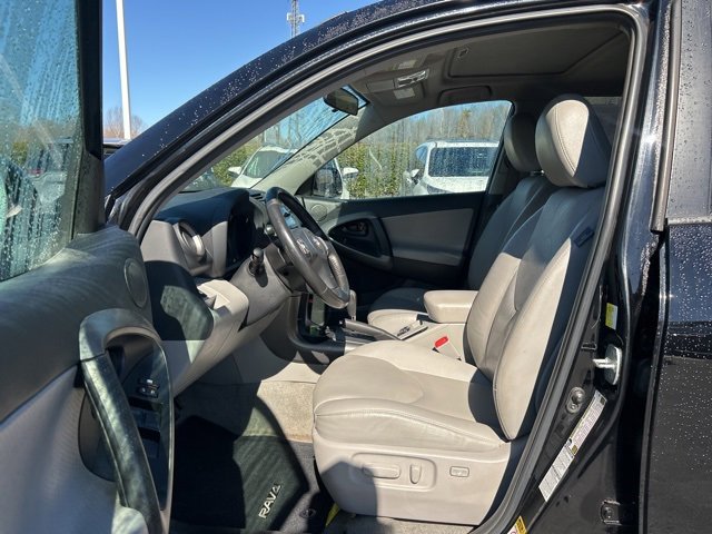 Used 2010 Toyota RAV4 Limited image 12