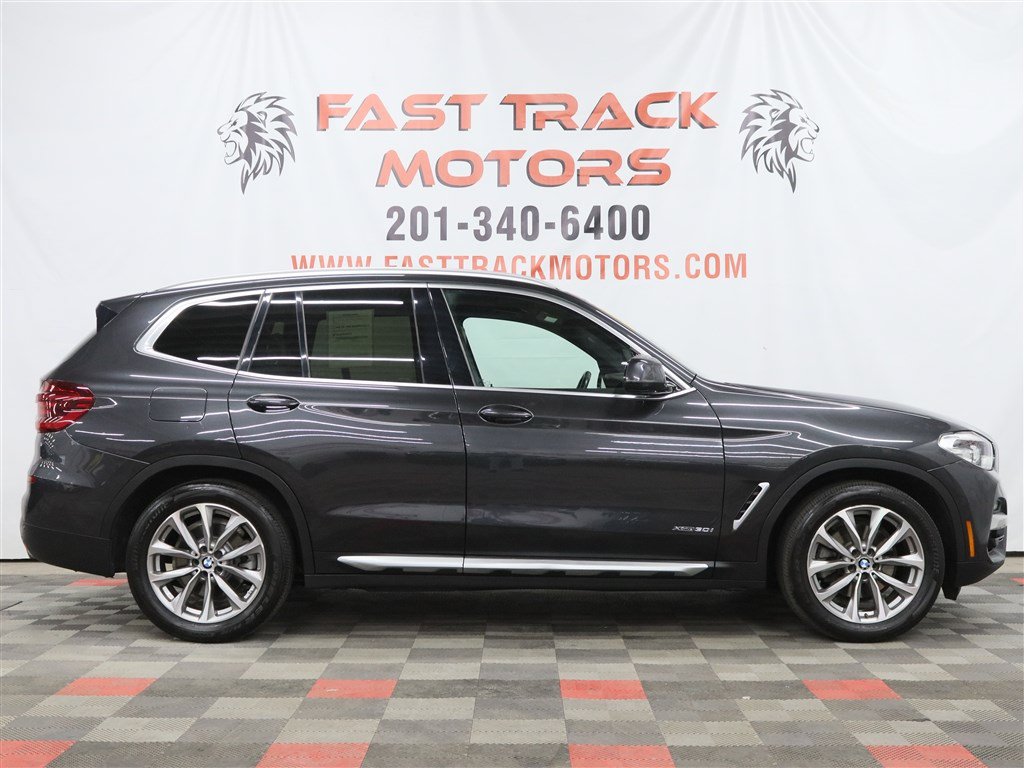 Used 2018 BMW X3 xDrive30i AWD/4WD image 4