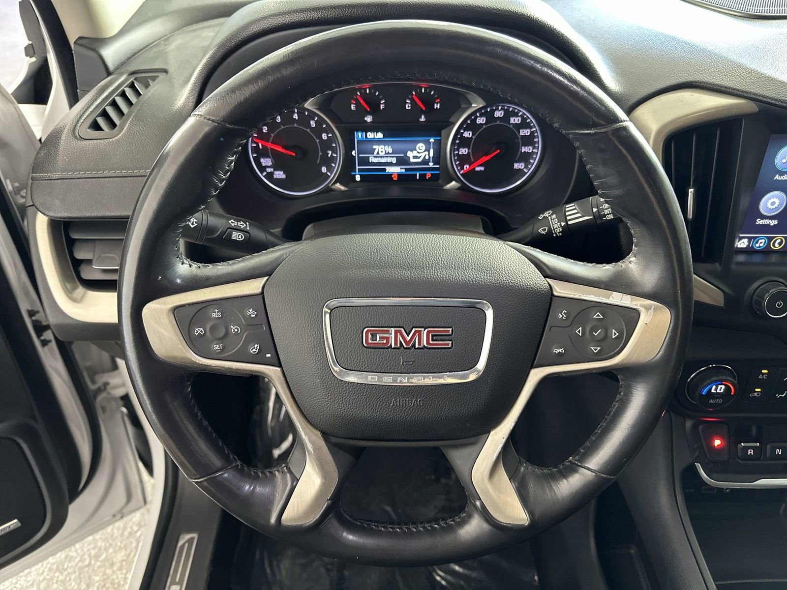 Used 2018 GMC Terrain Denali w/ Advanced Safety Package FWD image 14