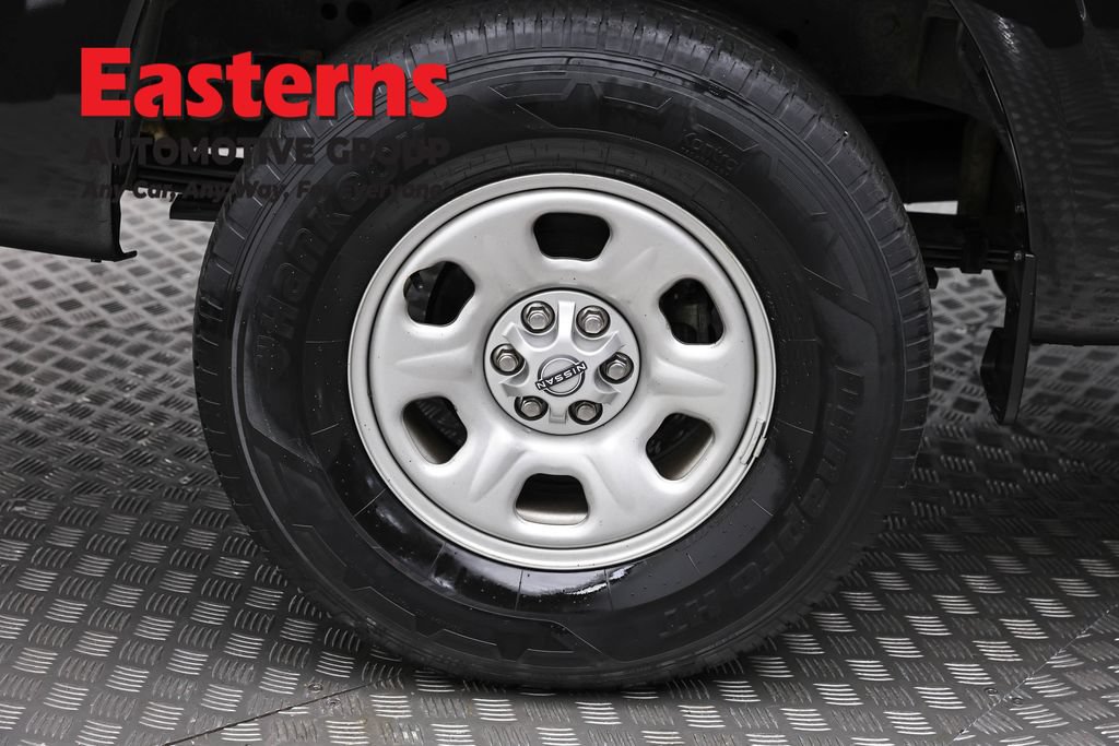 Used 2022 Nissan Frontier S RWD image 26