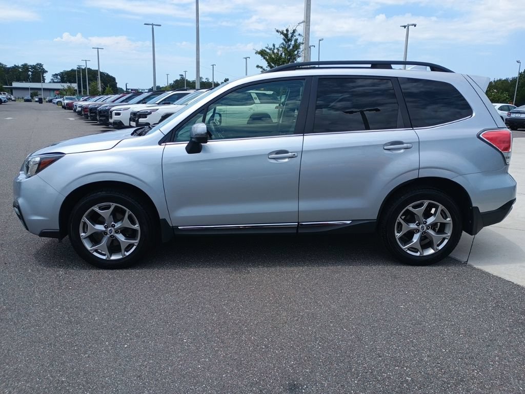 Used 2017 Subaru Forester 2.5i Touring AWD/4WD image 8