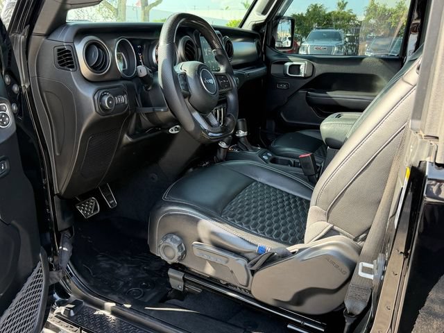 Used 2019 Jeep Wrangler Sport AWD/4WD image 12