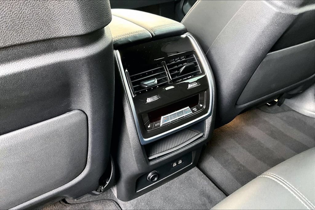 Used 2024 BMW X5 sDrive40i RWD image 32