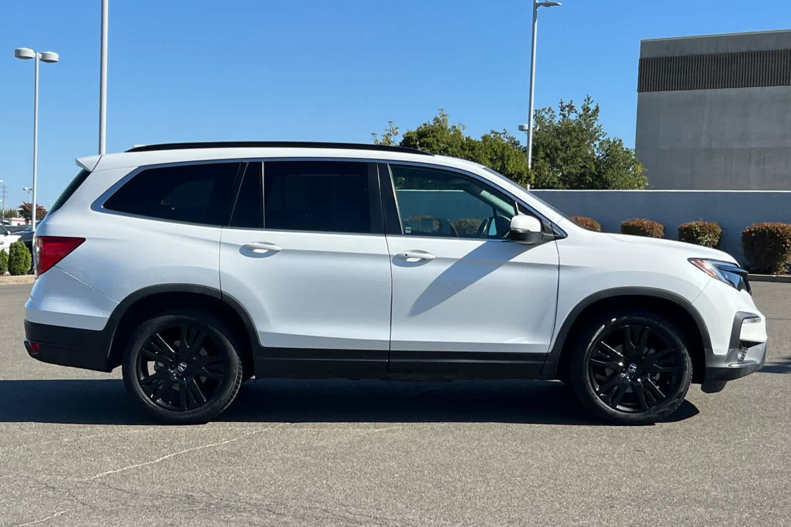 Used 2021 Honda Pilot Special Edition image 6