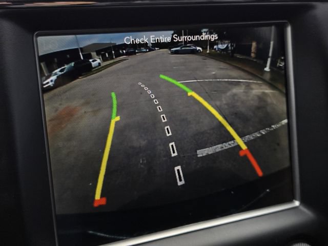 Used 2018 Jeep Grand Cherokee Altitude AWD/4WD image 21