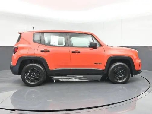 Used 2020 Jeep Renegade Sport video 1