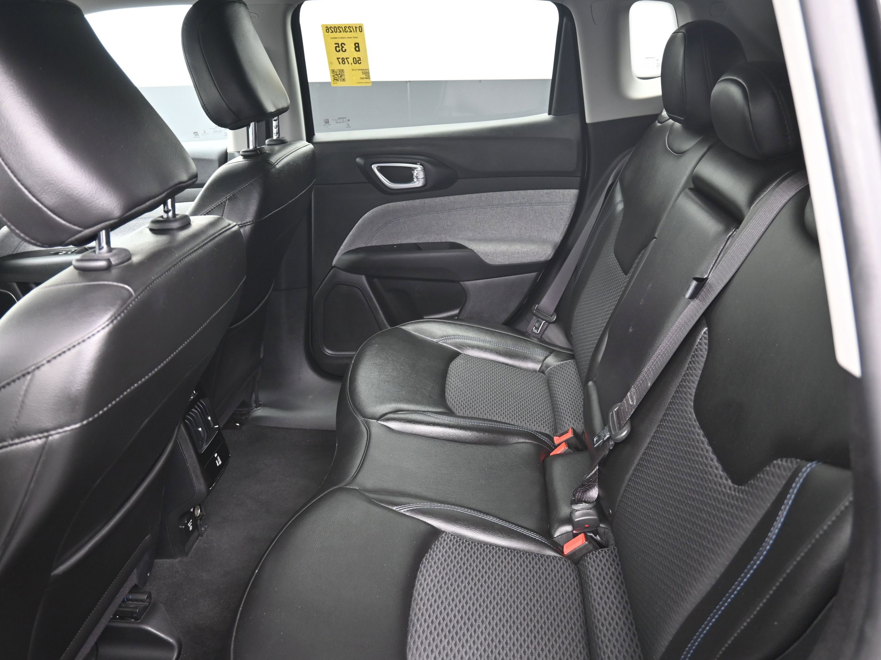 Used 2022 Jeep Compass Latitude w/ Convenience Group image 29