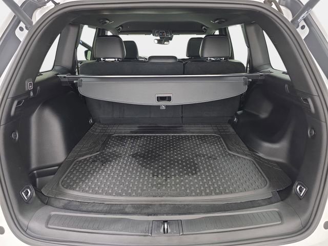 Used 2023 Jeep Grand Cherokee Altitude image 34