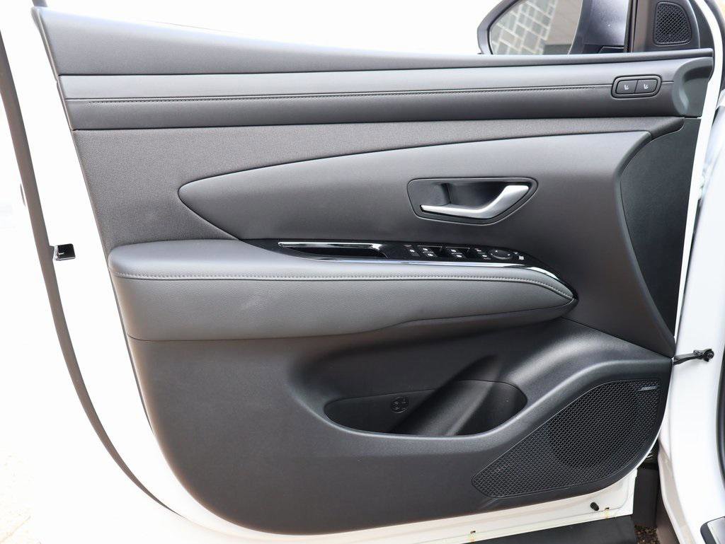 New 2026 Hyundai Tucson Limited image 22