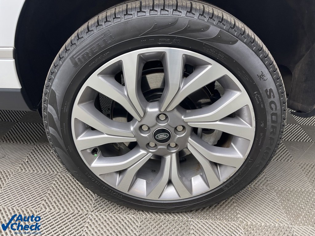 Used 2022 Land Rover Range Rover Westminster Edition image 11