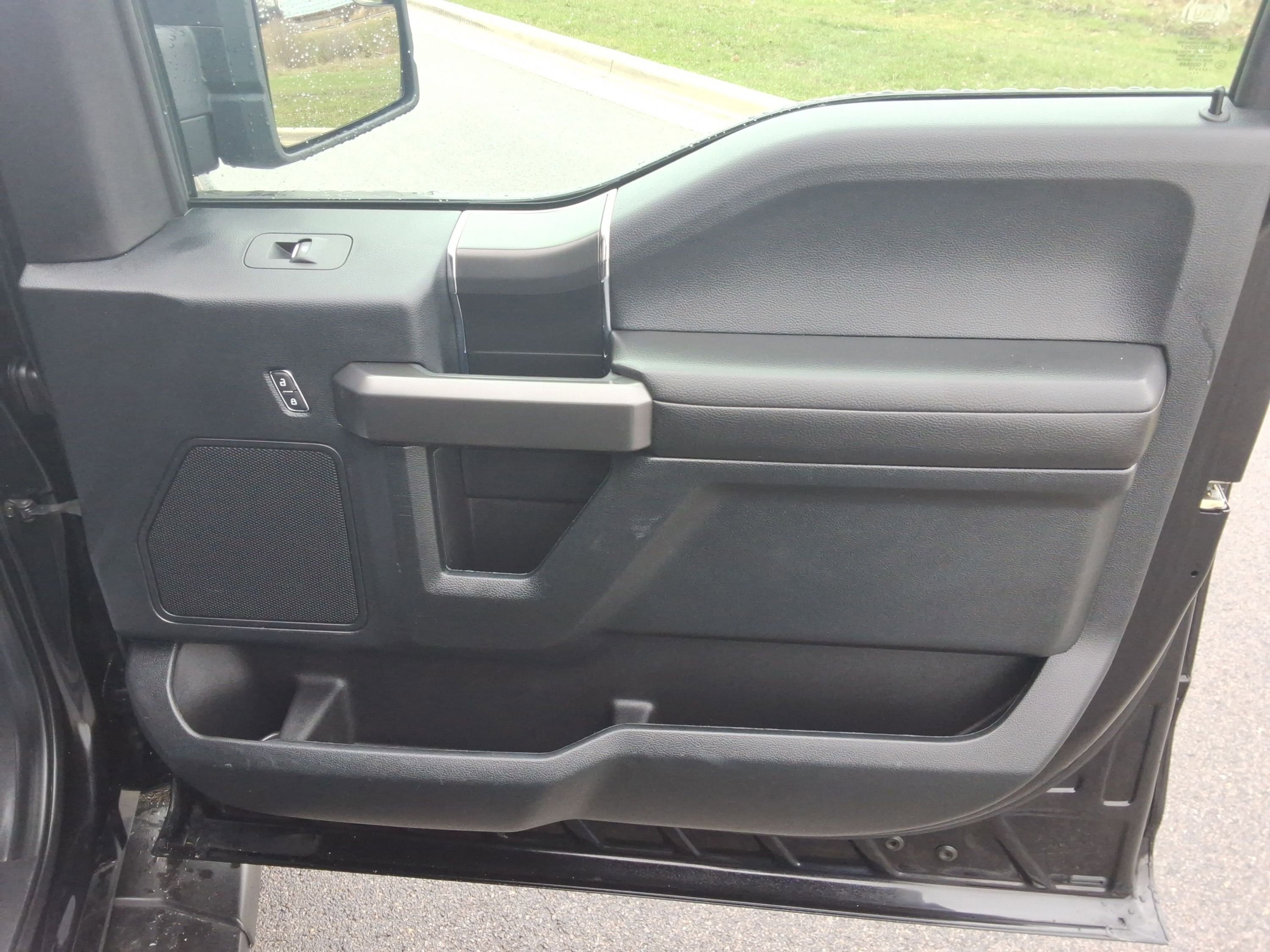 Used 2019 Ford F150 XLT w/ Equipment Group 302A Luxury image 28