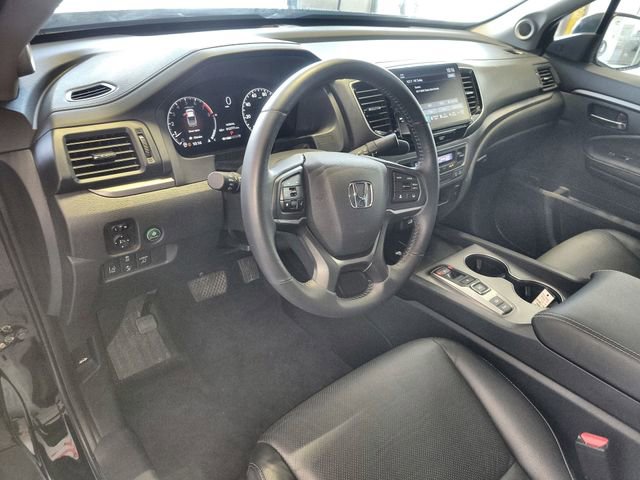 Used 2025 Honda Ridgeline RTL image 14