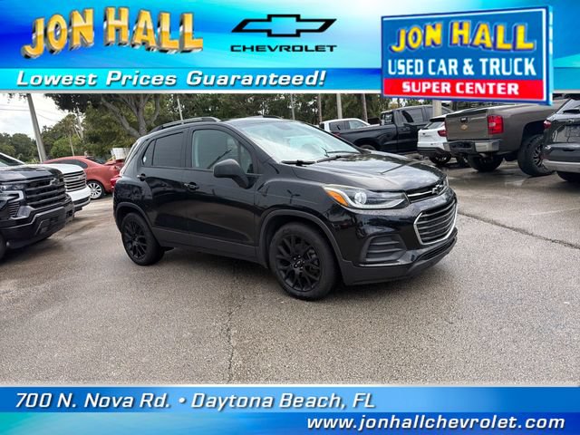 Used 2020 Chevrolet Trax LT w/ LT Convenience Package FWD image 14