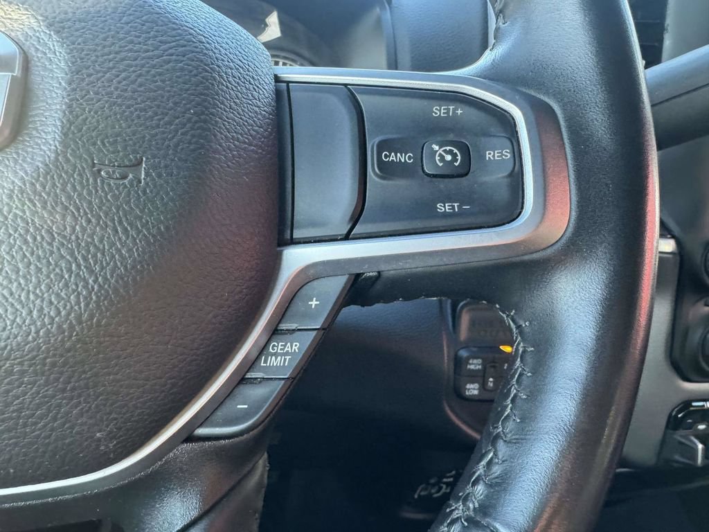 Used 2024 RAM 3500 Big Horn AWD/4WD image 32
