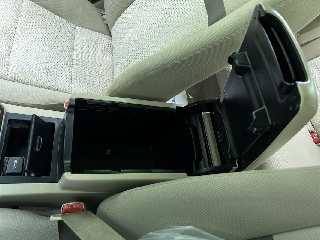 Used 2013 Toyota Camry XLE FWD image 24