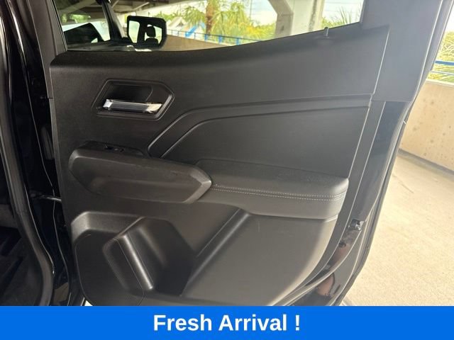 Used 2024 Chevrolet Colorado LT w/ LT Convenience Package RWD image 12