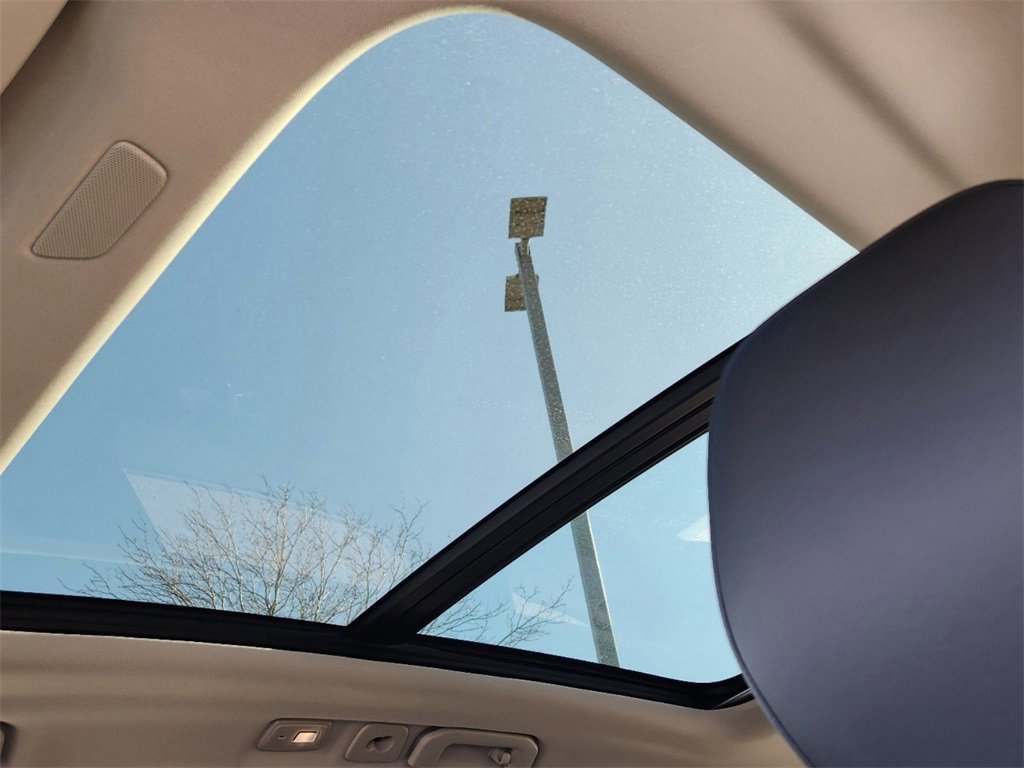 New 2025 Volvo XC60 B5 Core w/ Protection Package Premier image 23