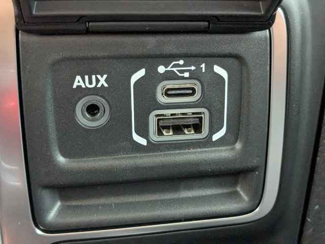 New 2025 Jeep Gladiator Rubicon image 19